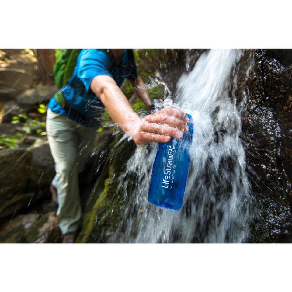 LifeStraw Go Series – Gourde filtrante sans BPA 1l pour les voyages et  l'usage quotidien. Élimine les bactéries, les parasites et les  microplastiques. Améliore le Goût, Aegean Sea (bleu) : : Sports